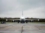 Volkswagen Touareg V10 TDi Tows Boeing 747 2006 года